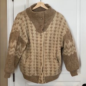 Handmade Icelandic Wool Sweater by Alafoss Small
